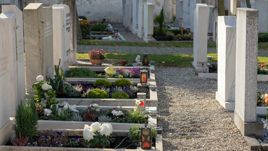 wrongful death grave stones with flowers